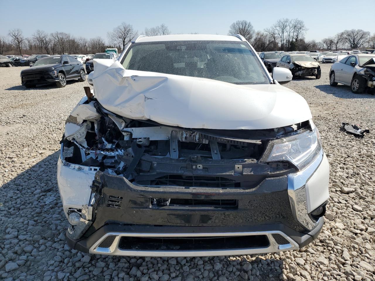 2020 Mitsubishi Outlander - Image 5