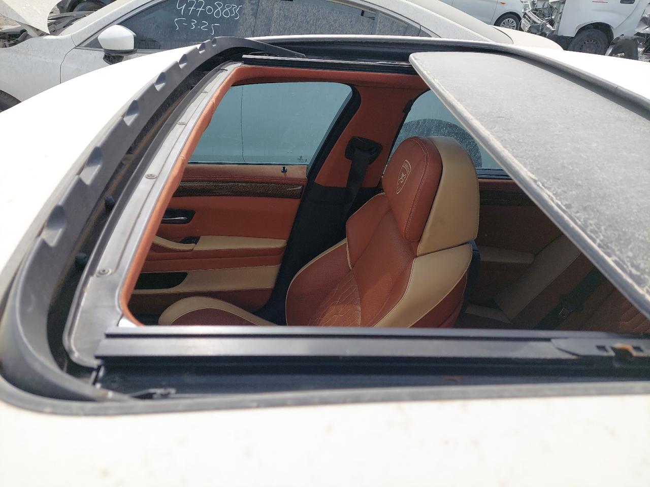 WBSFV9102CDW94369 - 2012 Bmw M5 - #47708005