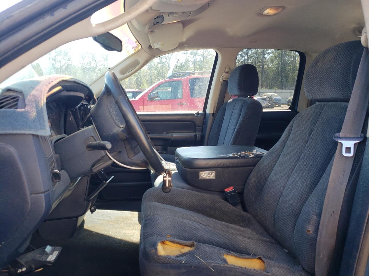 2002 Dodge Ram 1500 VIN: 1D3HA18N42J256152 Lot: 50395385