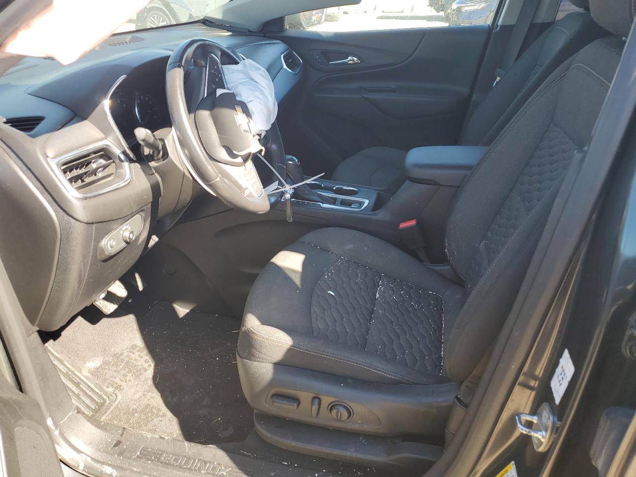 2GNAXJEV7K6267177 CHEVROLET EQUINOX 2019