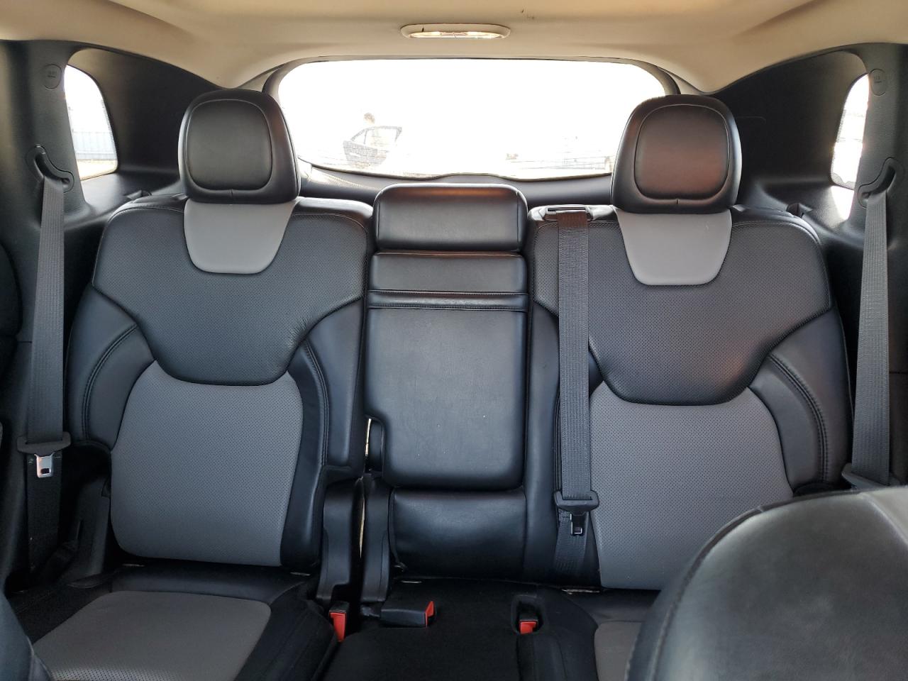 2014 Jeep Grand Cherokee - Image 10