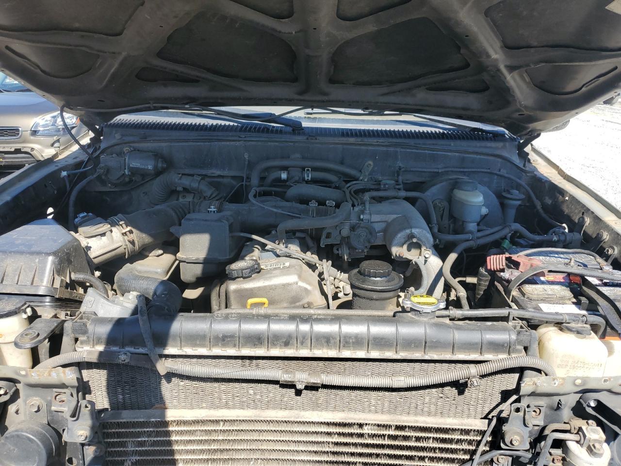 2002 Toyota Tacoma - Image 11