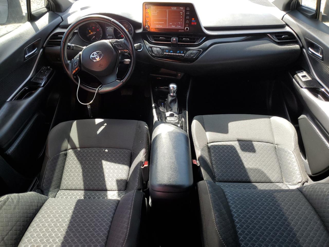 JTNKHMBX3N1131469 TOYOTA C-HR 2022