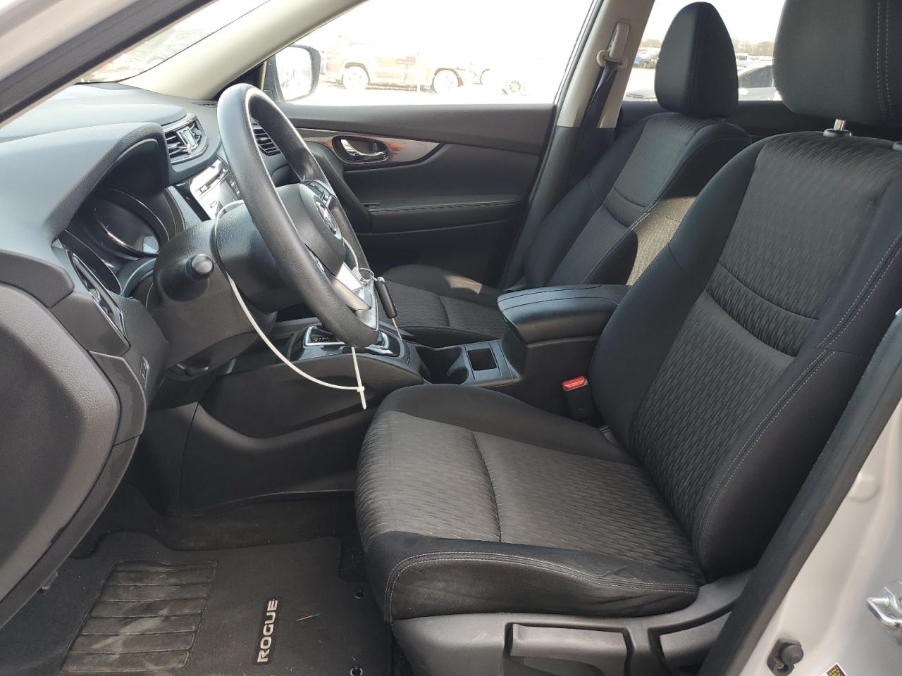 JN8AT2MV1HW025564 NISSAN ROGUE 2017