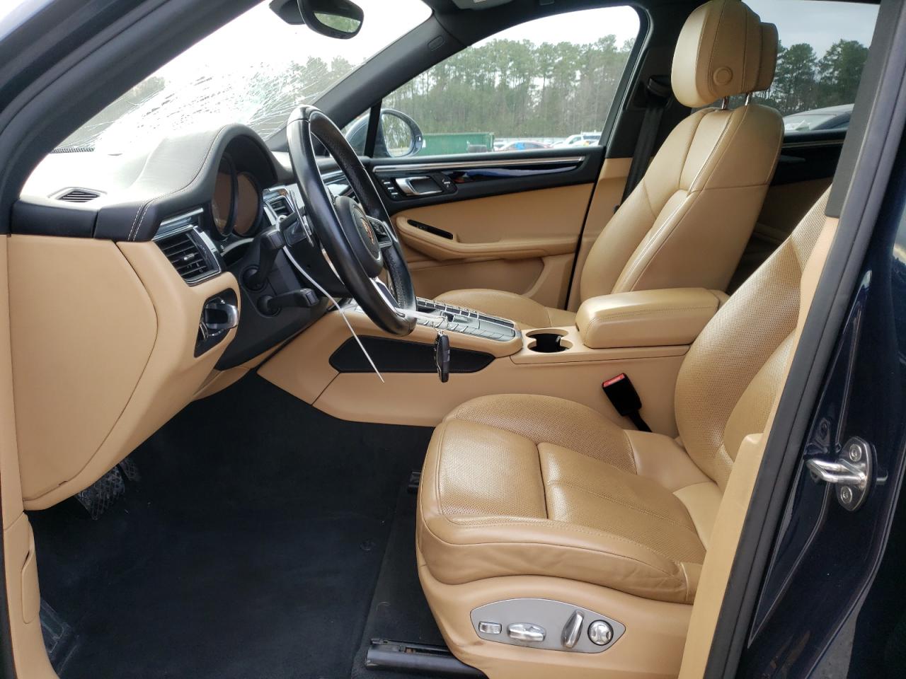 2018 Porsche Macan - Image 7