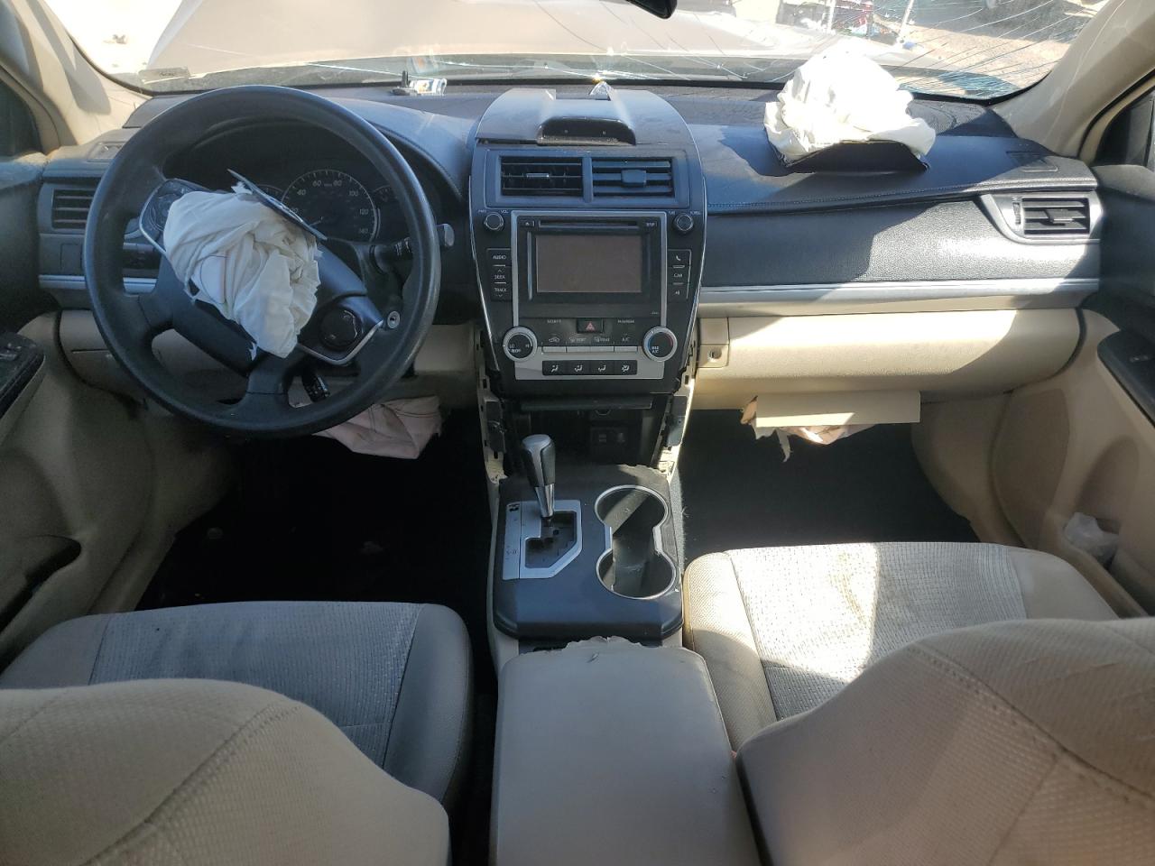 2012 Toyota Camry - Image 8