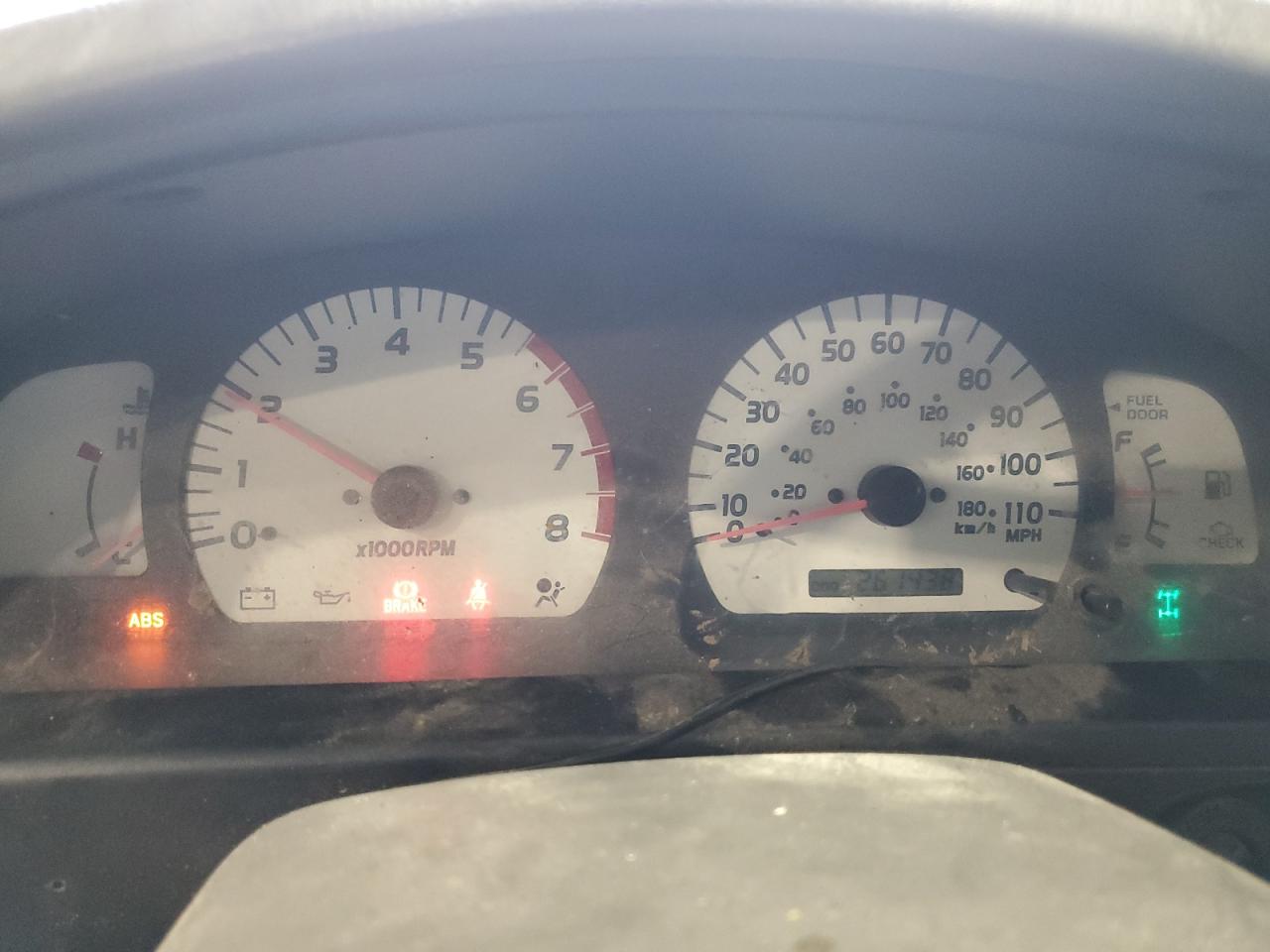 2004 Toyota Tacoma - Image 9