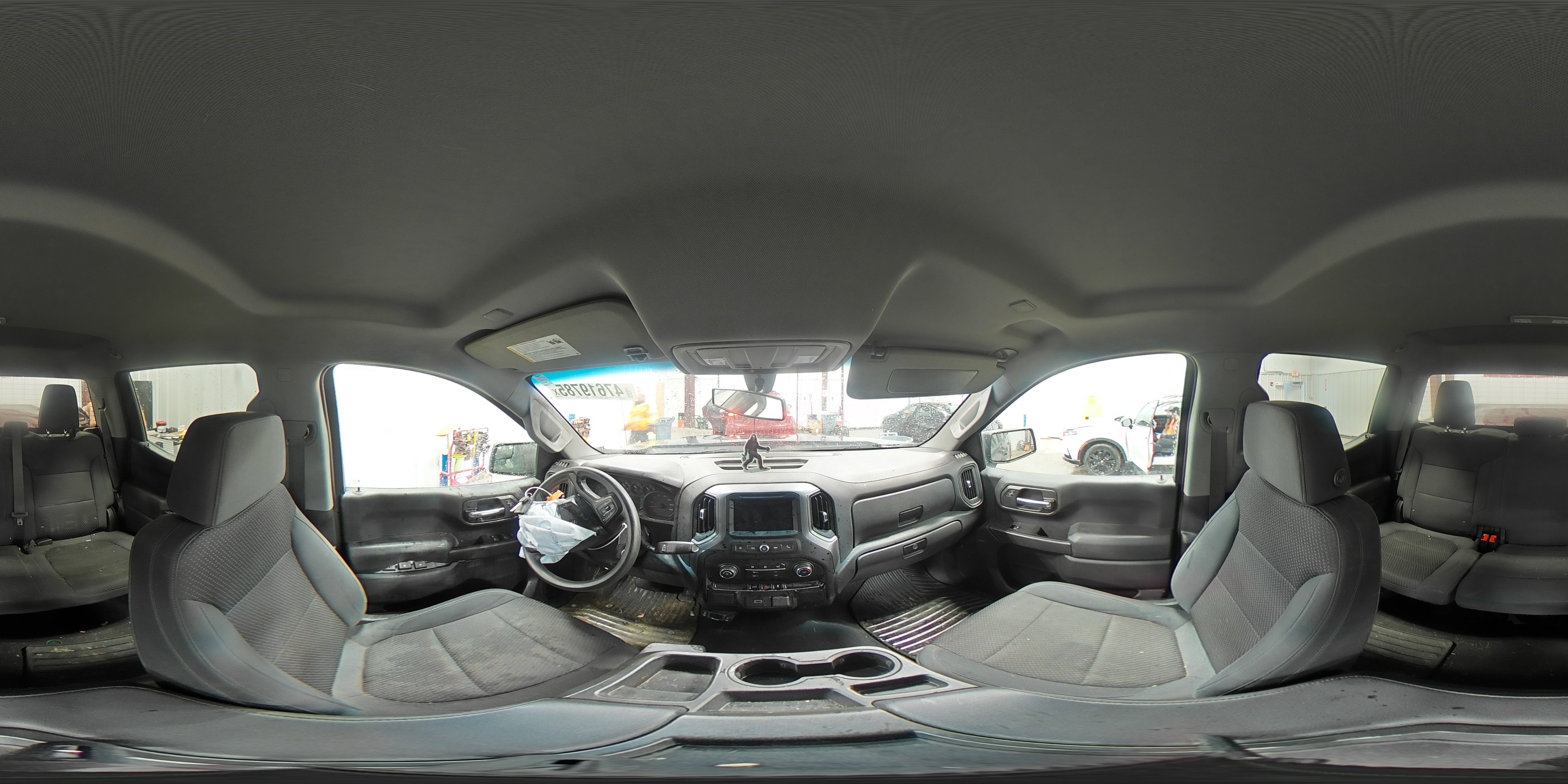 2019 Chevrolet Silverado - Image 13