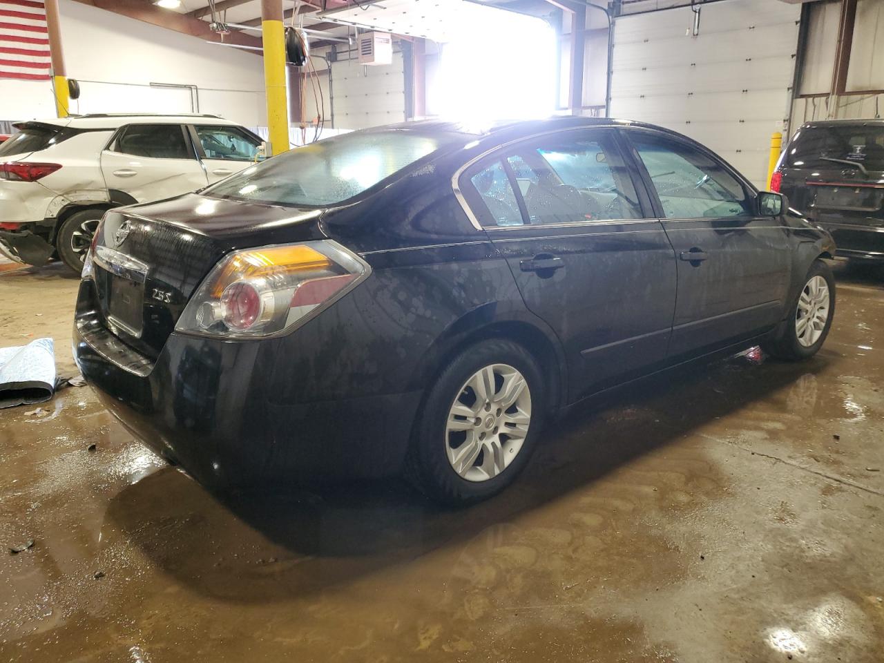 2010 Nissan Altima - Image 3