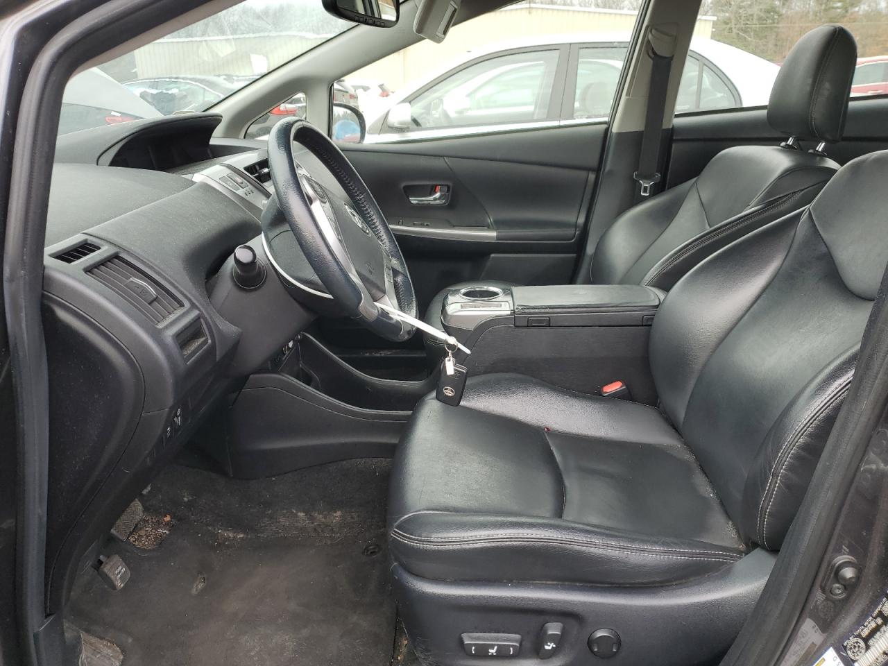 2015 Toyota Prius - Image 7