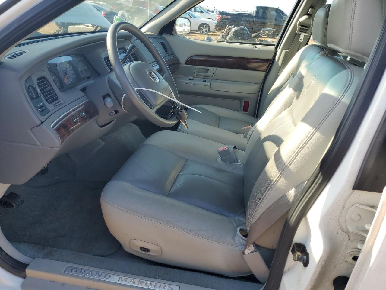 2004 Mercury Grand Marquis Gs VIN: 2MEFM74W54X647330 Lot: 50608945
