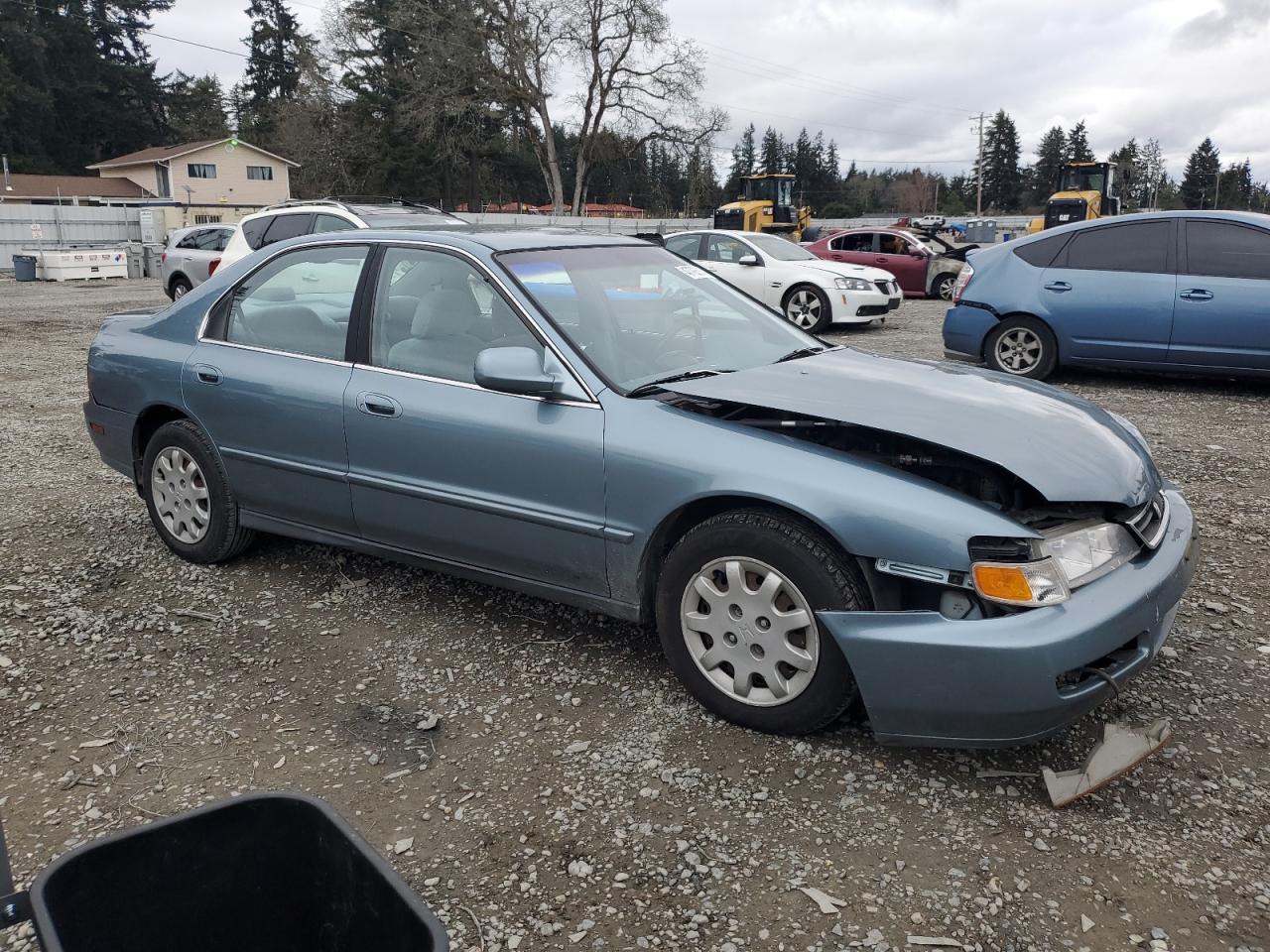1995 Honda Accord - Image 4