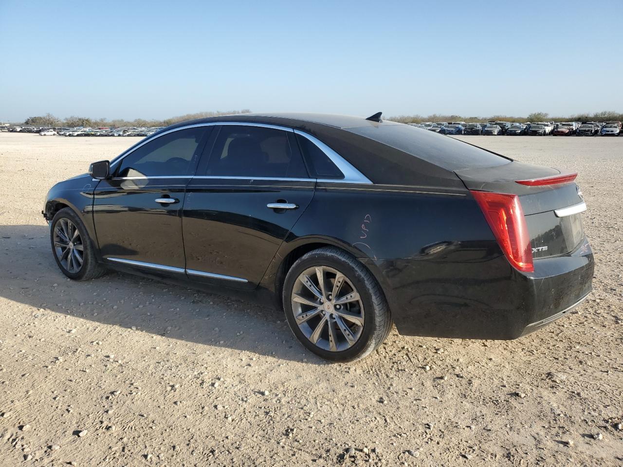 2014 Cadillac XTS - Image 2
