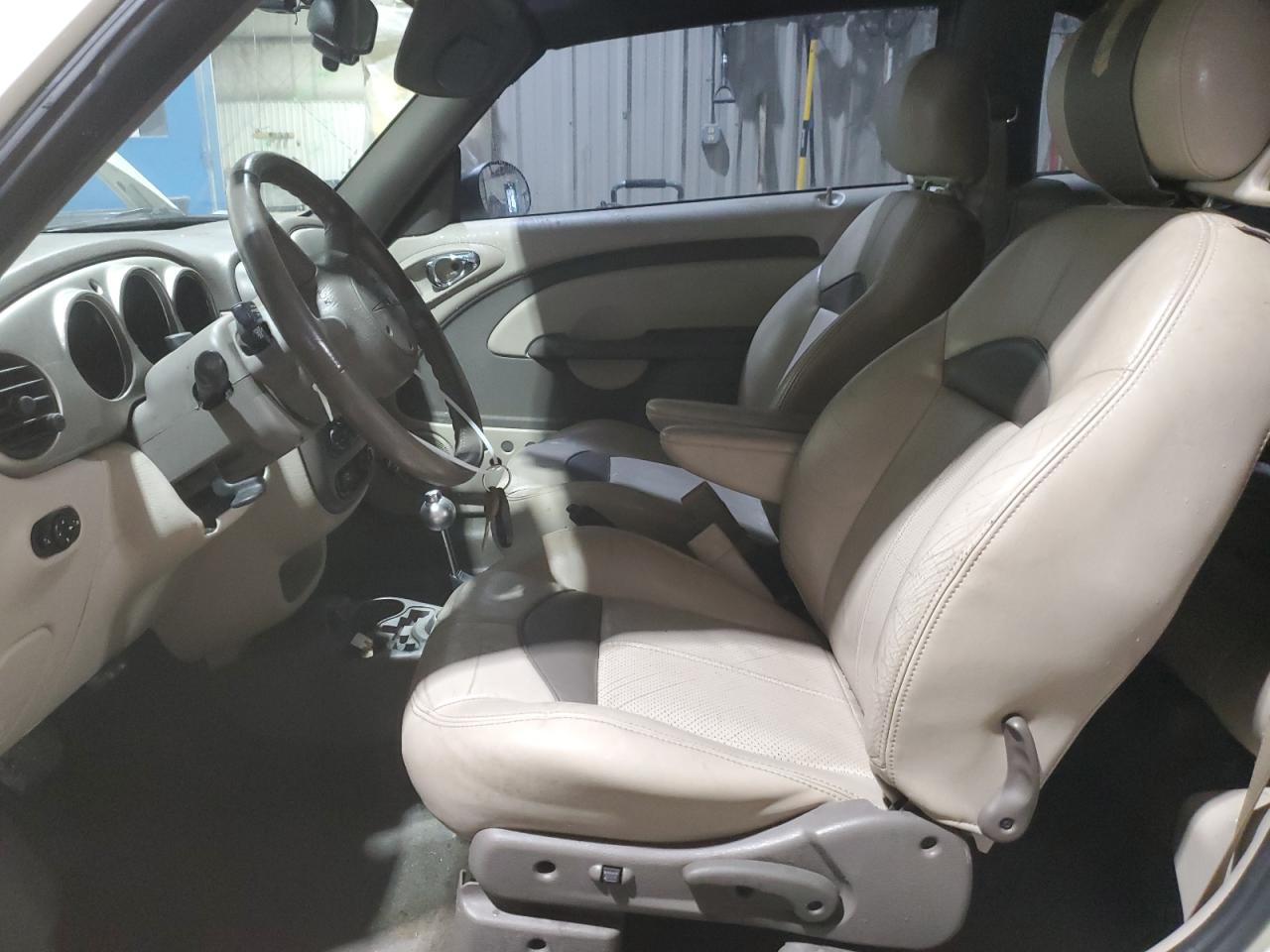 2005 Chrysler PT Cruiser - Image 7