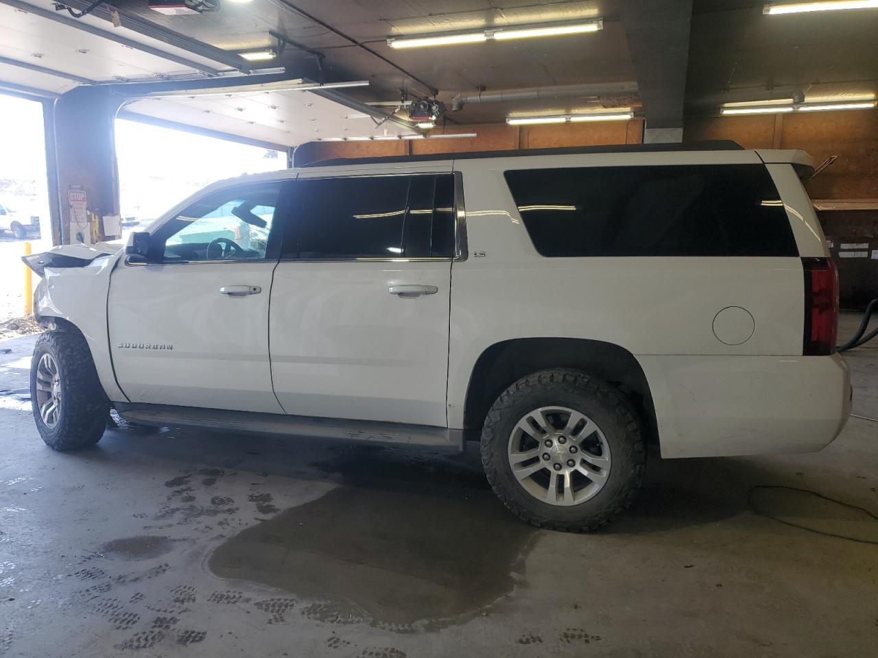 2015 Chevrolet Suburban - Image 2