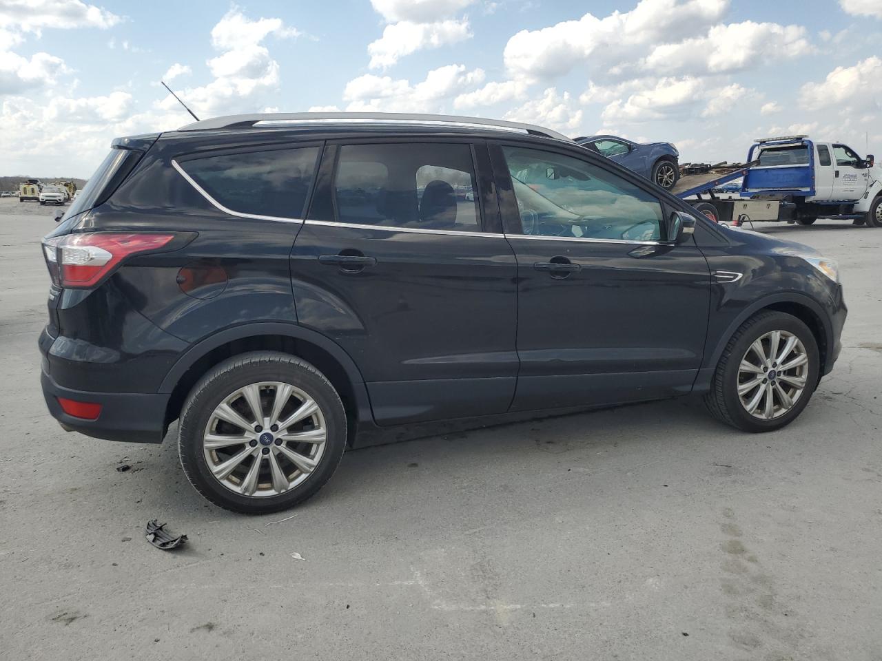 1FMCU0JD1HUA22396 FORD ESCAPE 2017
