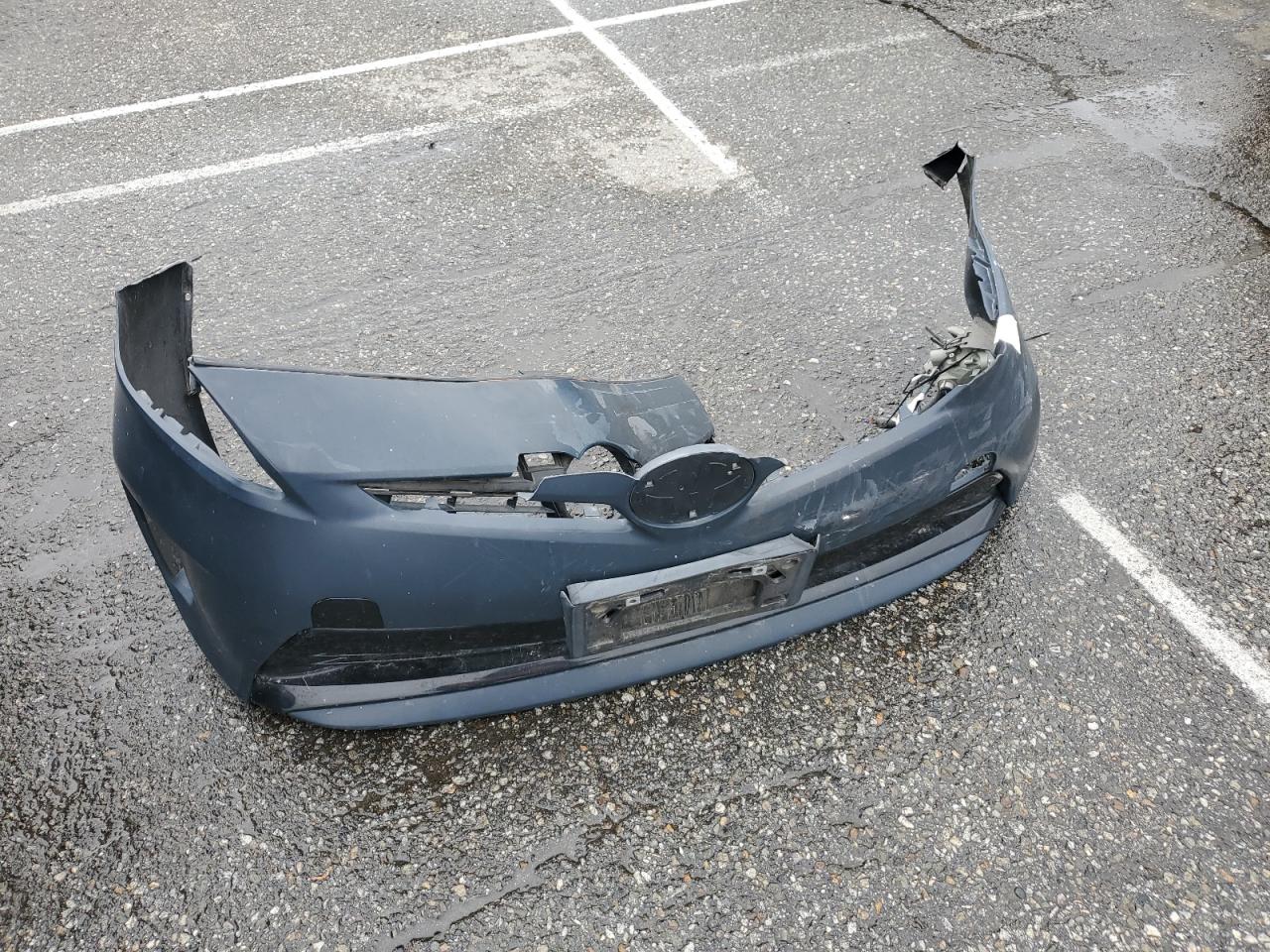 2014 Toyota Prius - Image 12