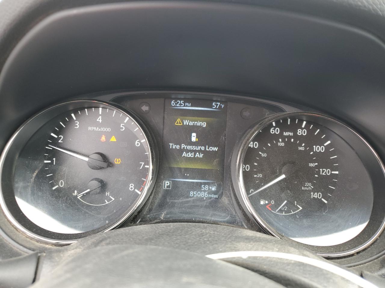 JN8AT2MV9HW002761 NISSAN ROGUE 2017