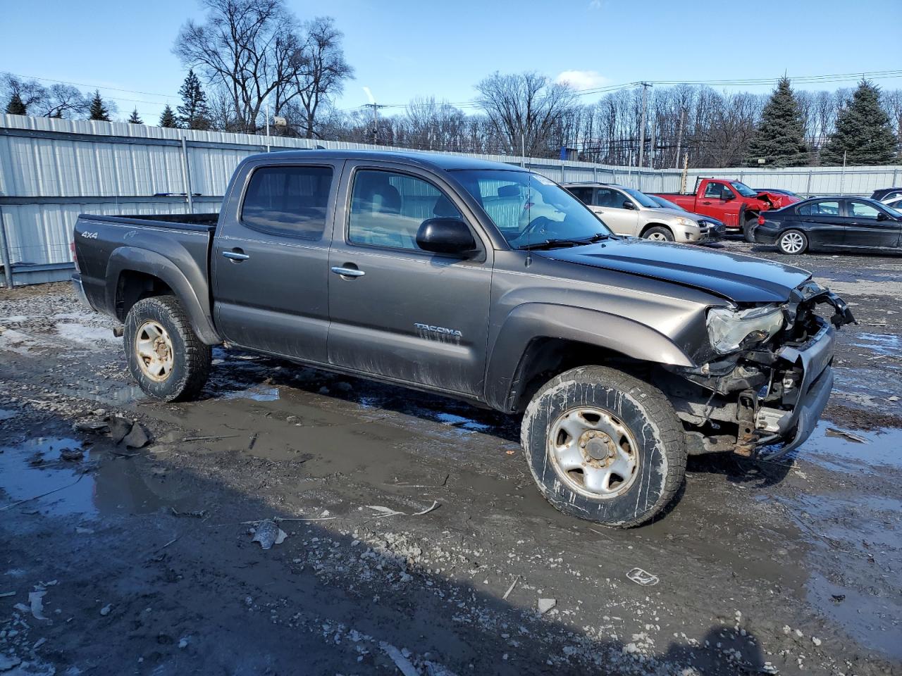 2014 Toyota Tacoma - Image 4