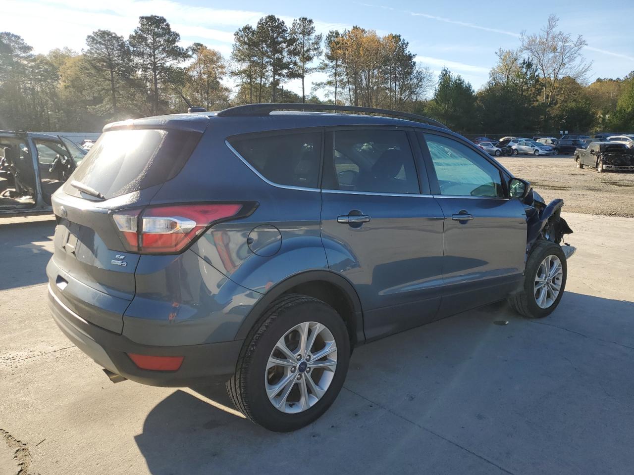 1FMCU9GD8JUB35666 FORD ESCAPE 2018