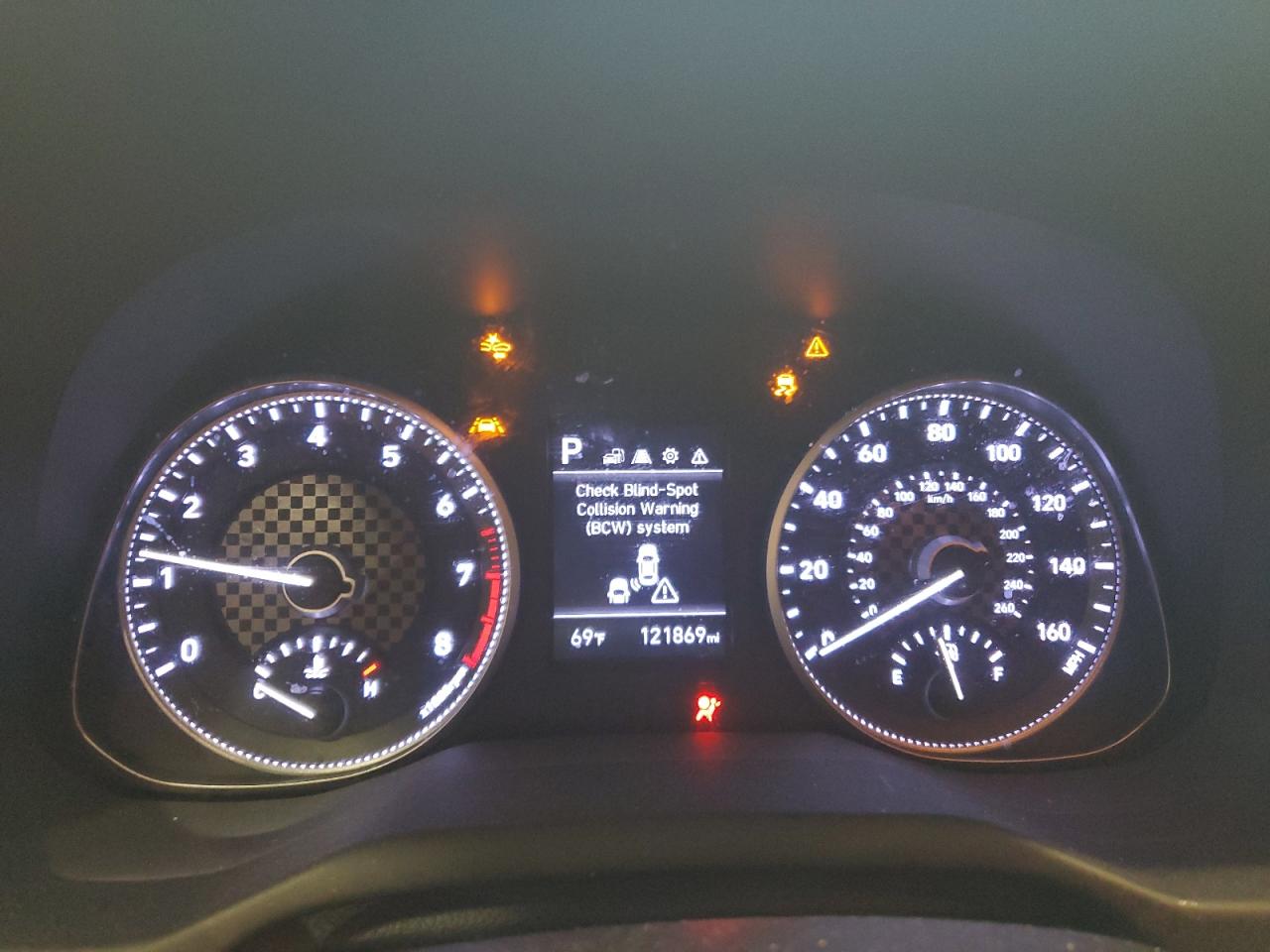 2020 Hyundai Elantra - Image 9