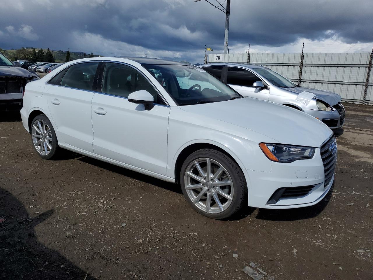 2015 Audi A3 - Image 4