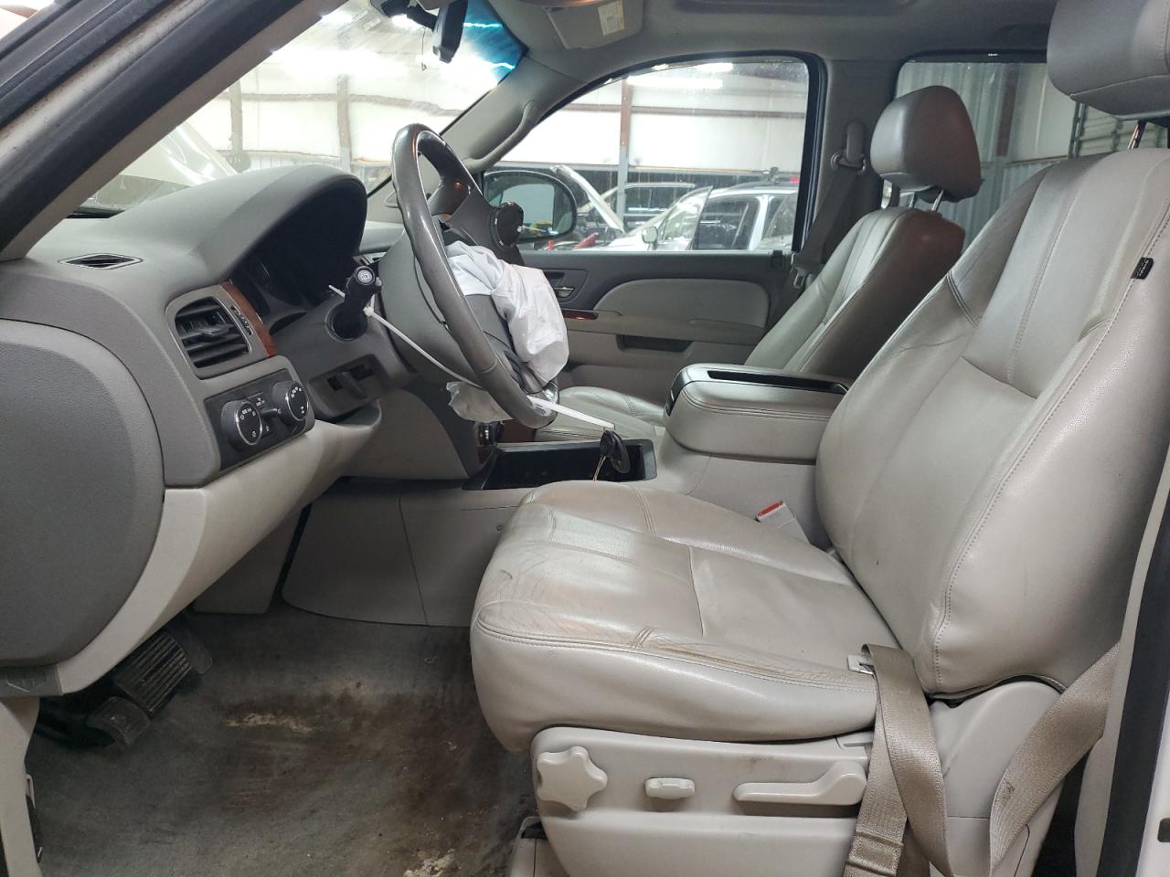 2013 Chevrolet Tahoe - Image 7