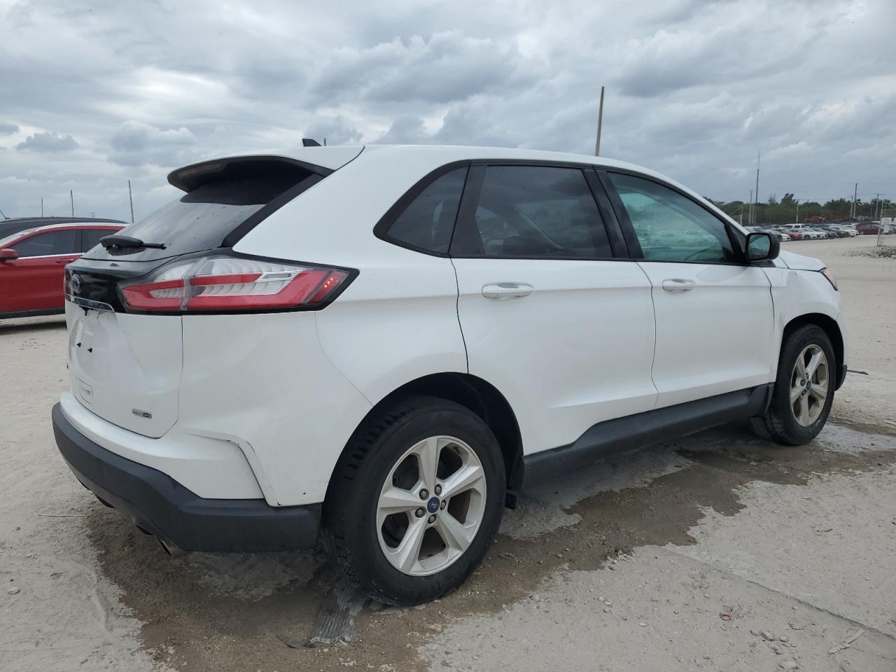 2019 Ford Edge - Image 3