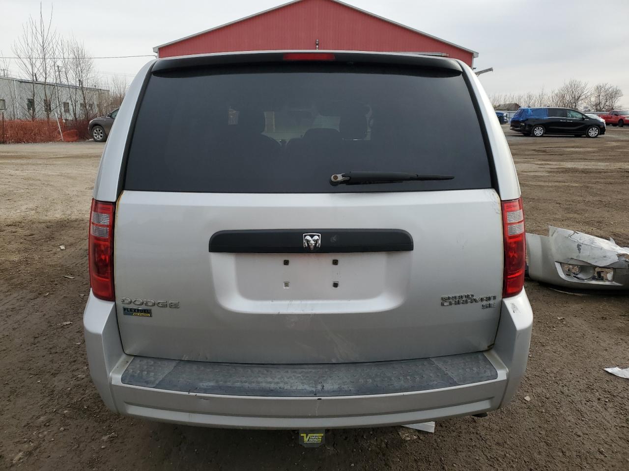 2010 Dodge Caravan - Image 6