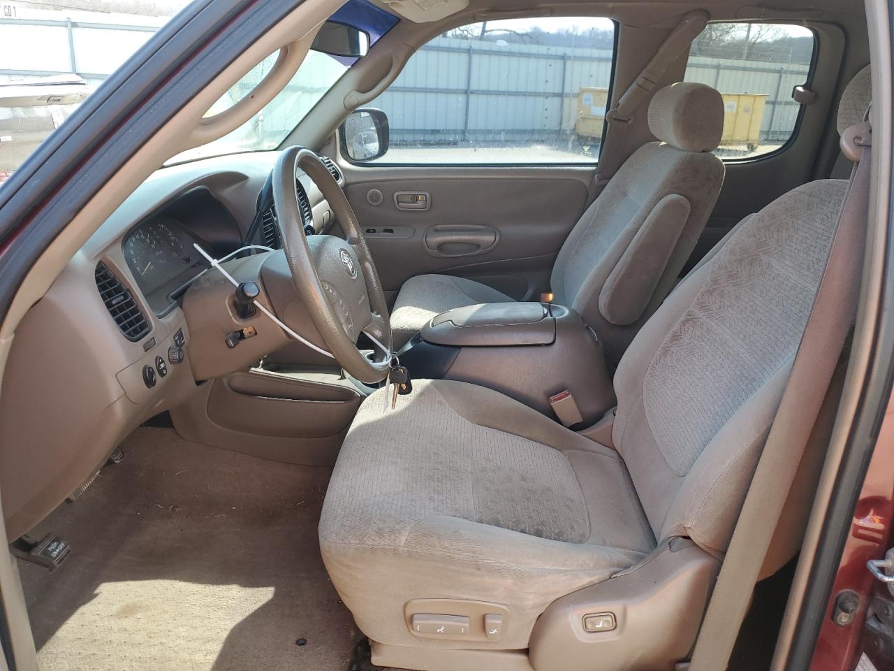 2004 Toyota Tundra - Image 7
