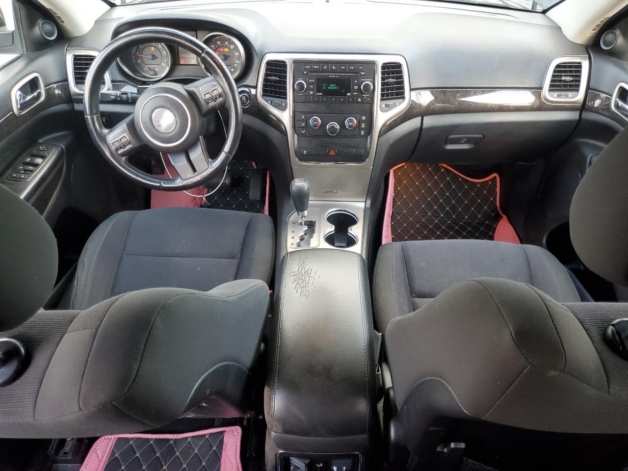 2011 Jeep Grand Cherokee - Image 8