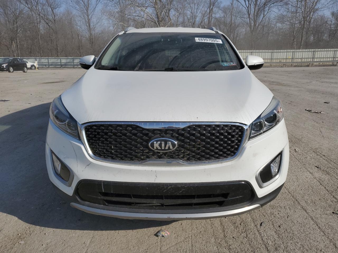 2017 Kia Sorento - Image 5