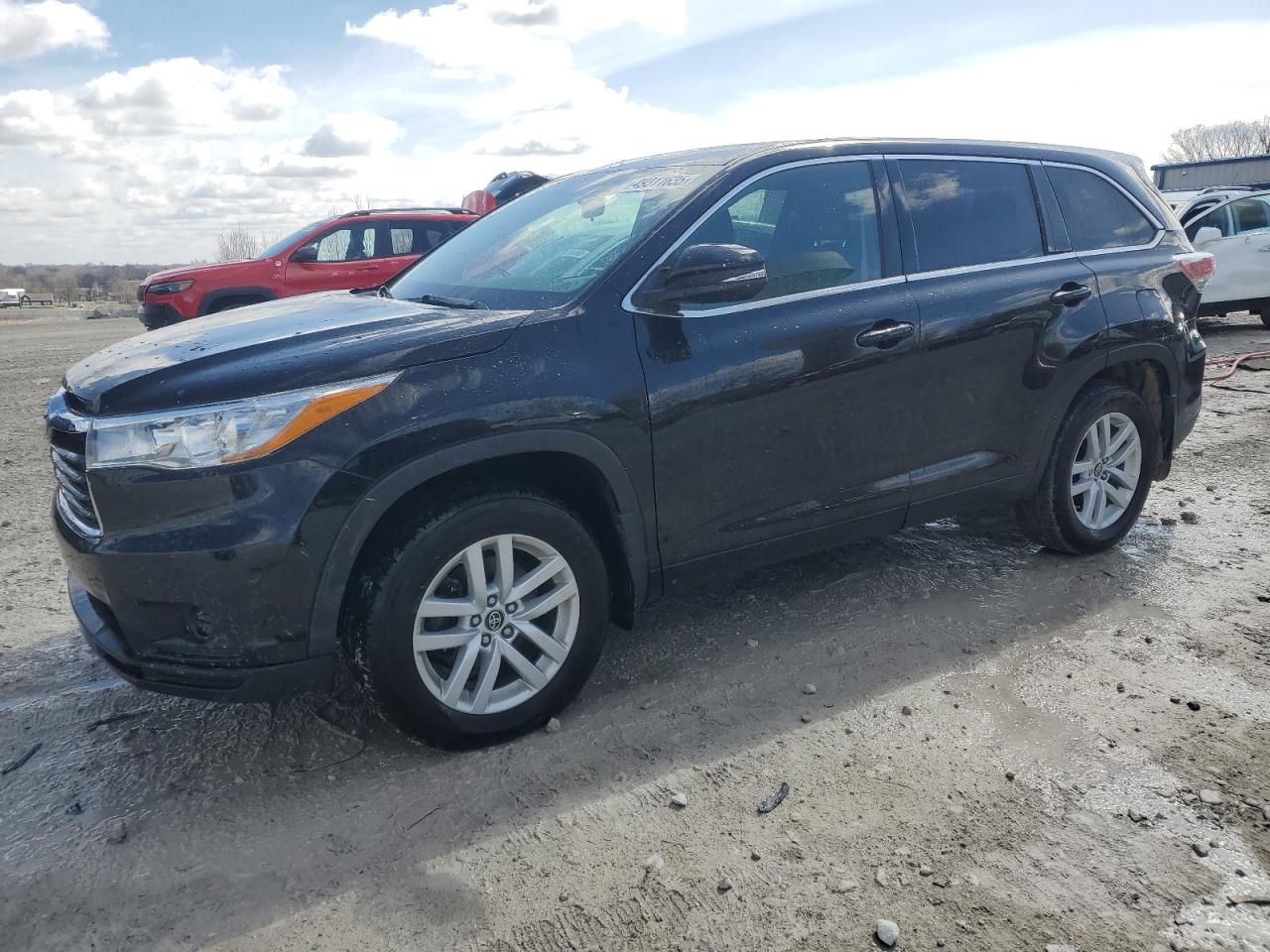 Wayland, MI에서 판매 중인 2016 Toyota Highlander Le - Side