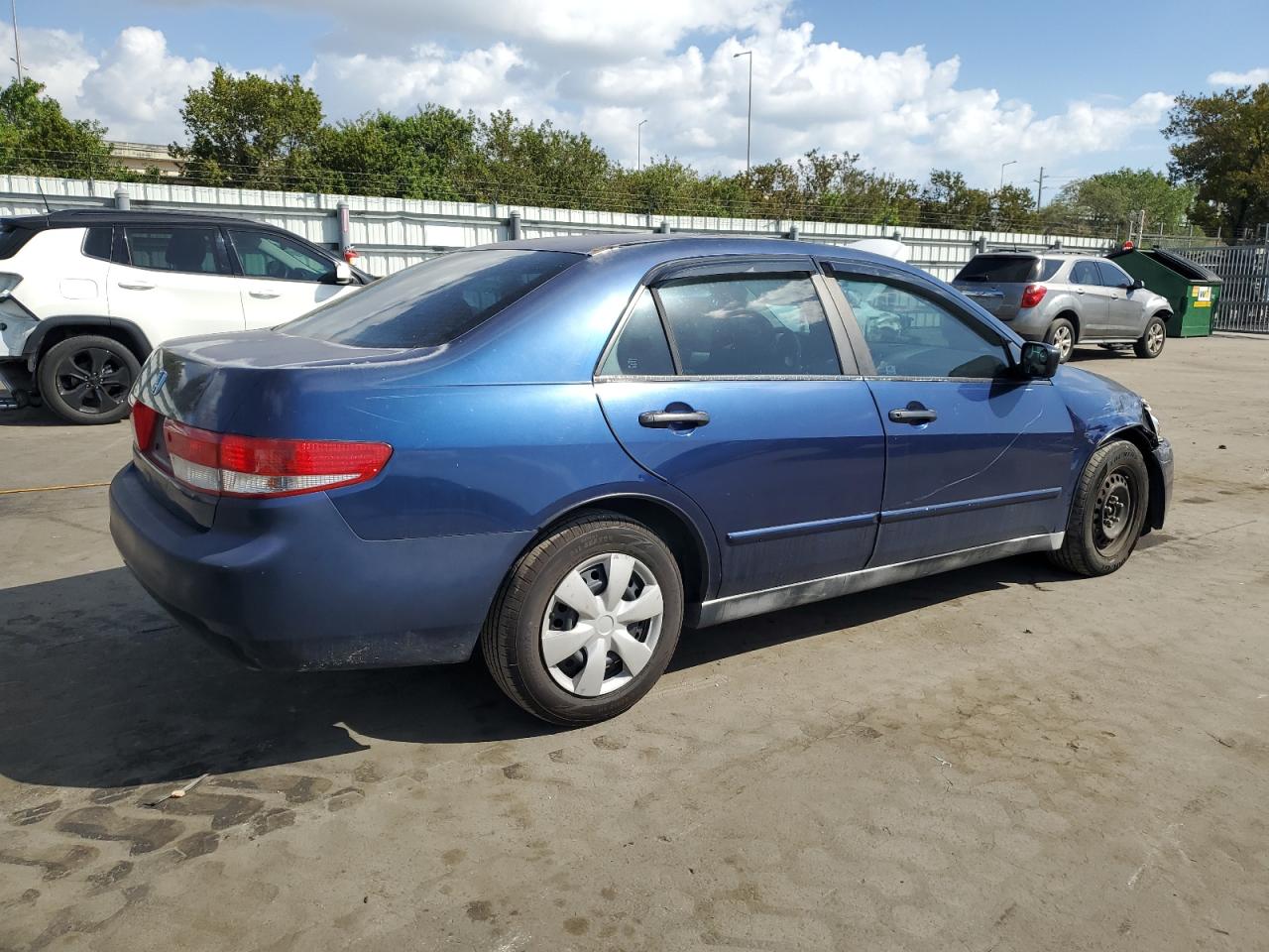 2004 Honda Accord - Image 3