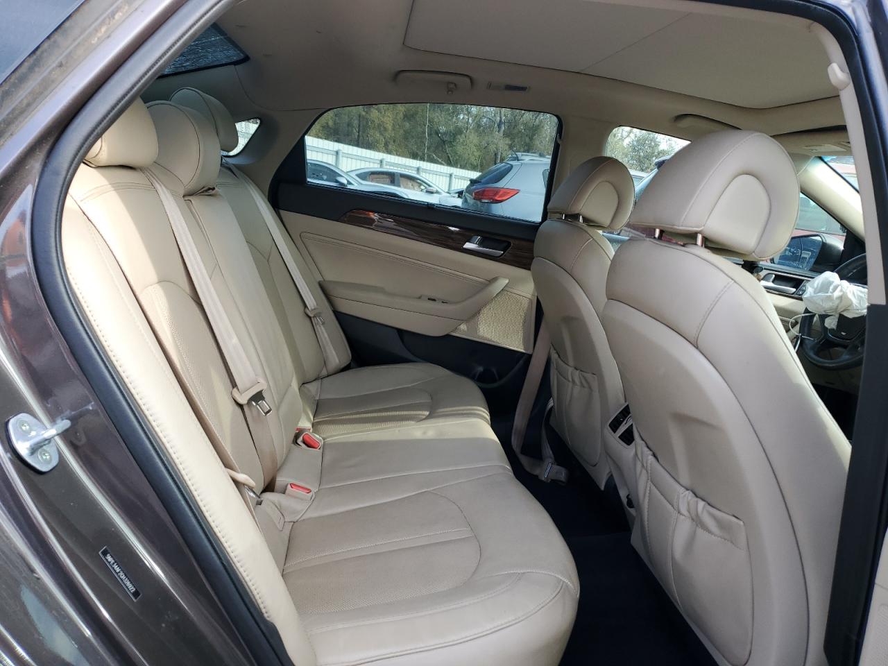 2016 Hyundai Sonata - Image 10