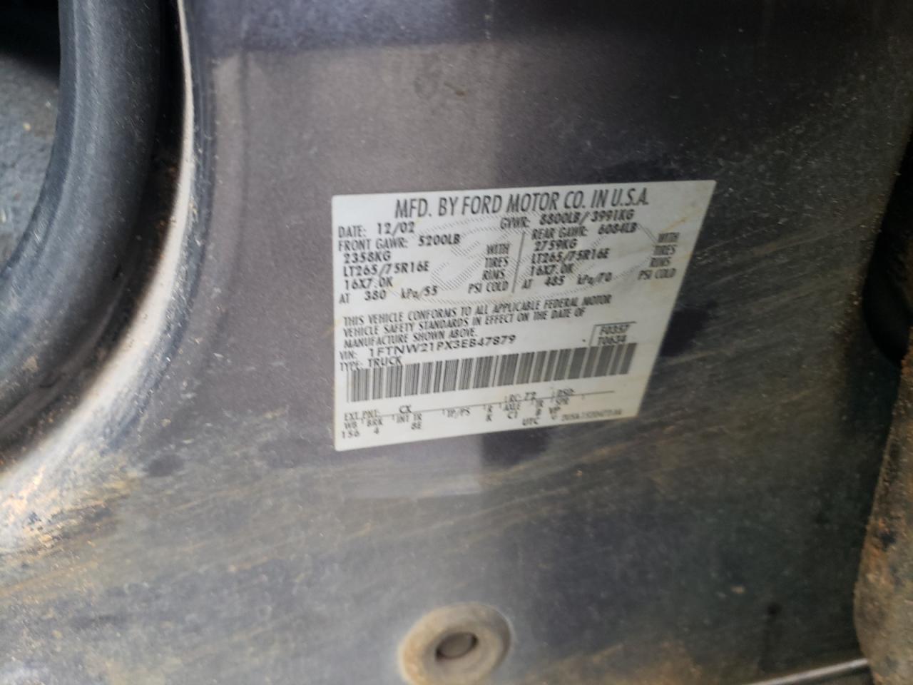 2003 Ford F250 - Image 12