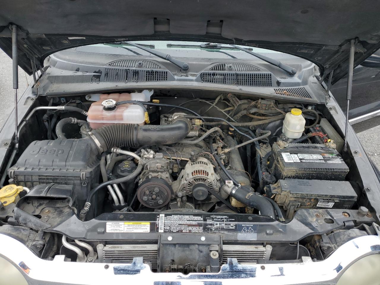 2005 Jeep Liberty (North America) - Image 11