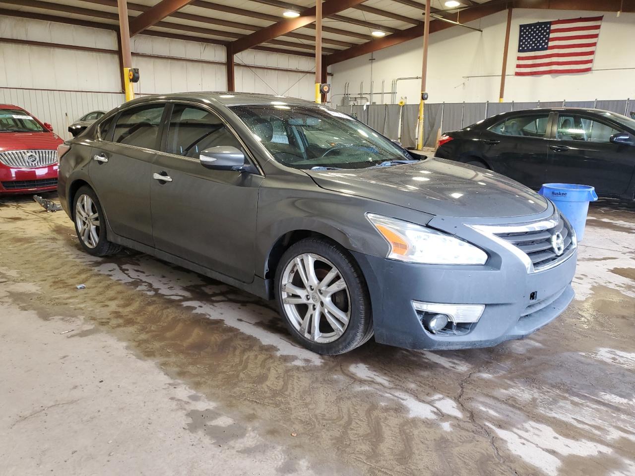 2015 Nissan Altima - Image 4