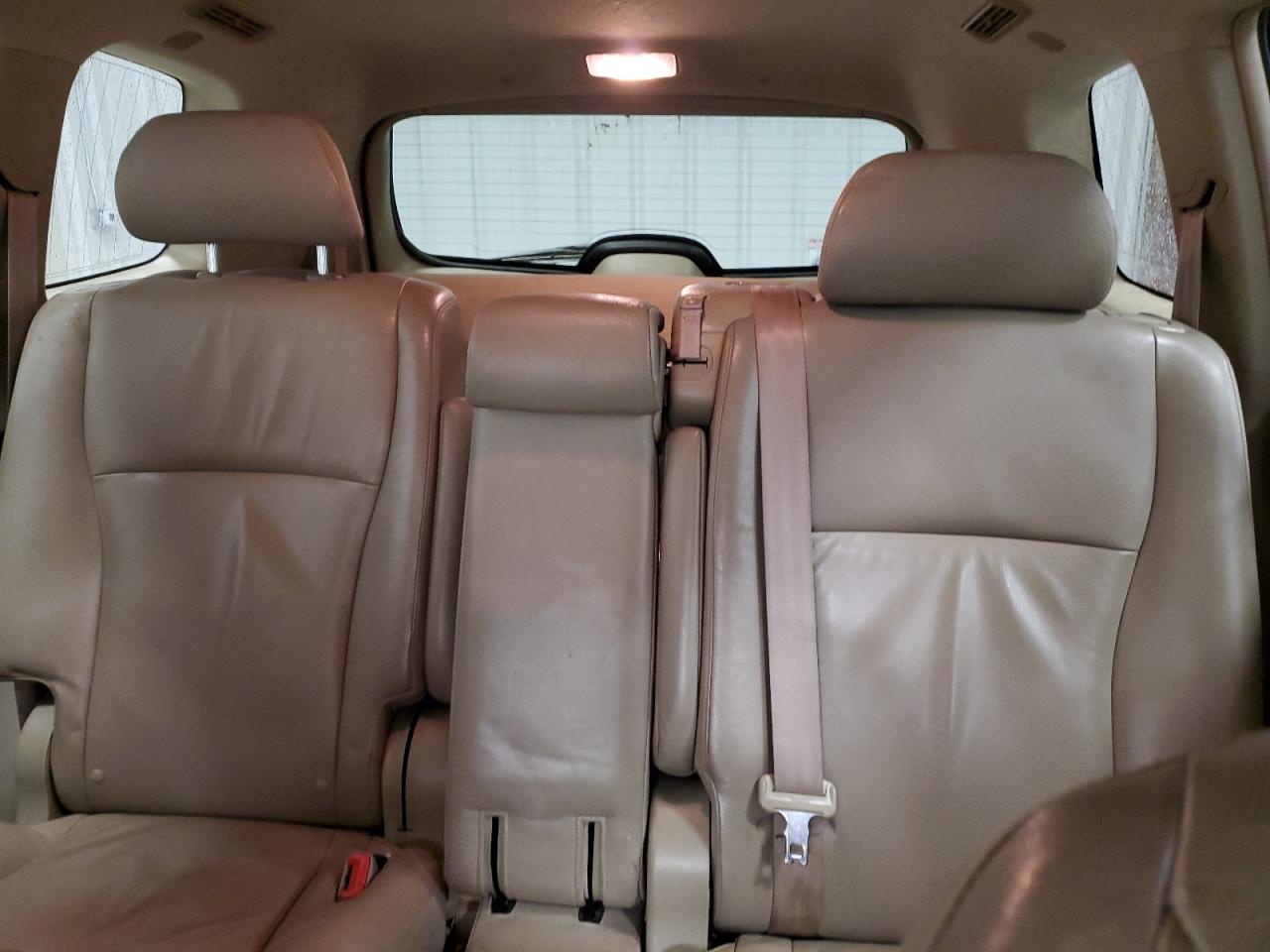 2010 Toyota Highlander - Image 10