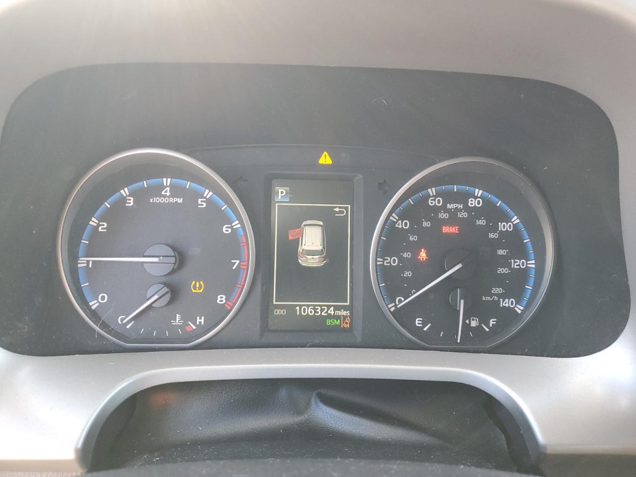 2018 Toyota RAV 4 - Image 9