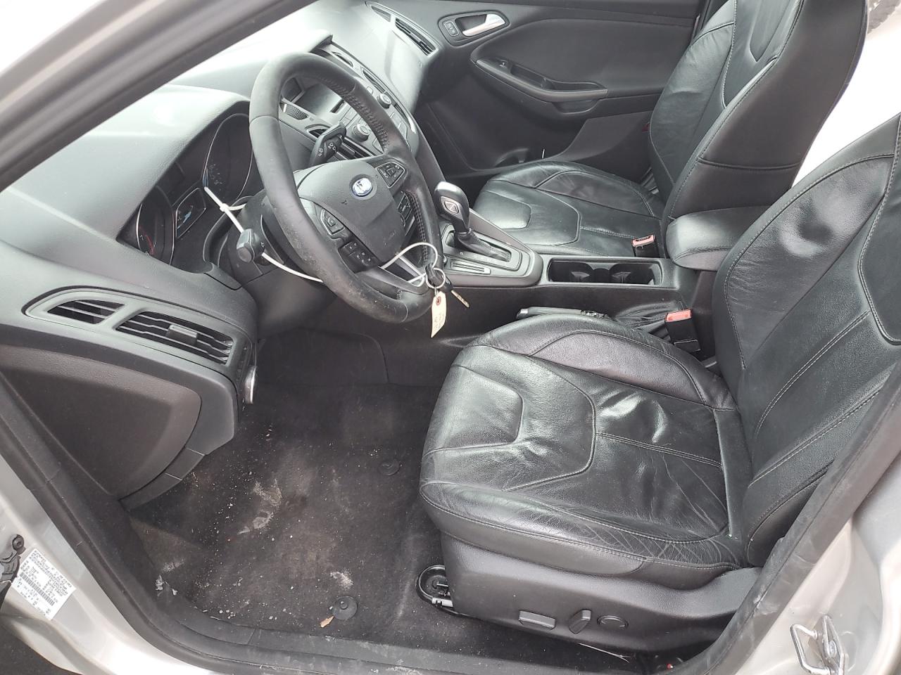 1FADP3F22GL332317 FORD FOCUS 2016