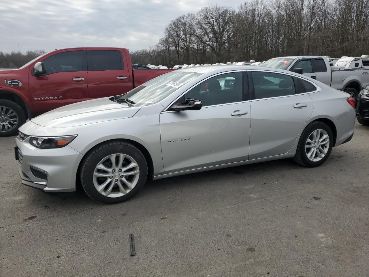 1G1ZE5ST5GF304423 CHEVROLET MALIBU 2016