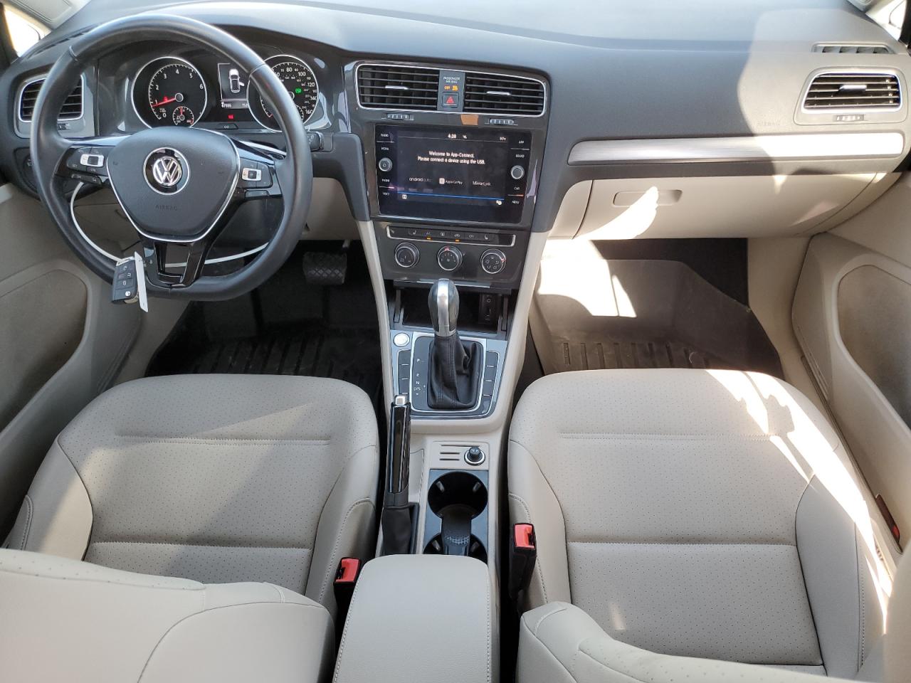 2018 Volkswagen Golf - Image 8