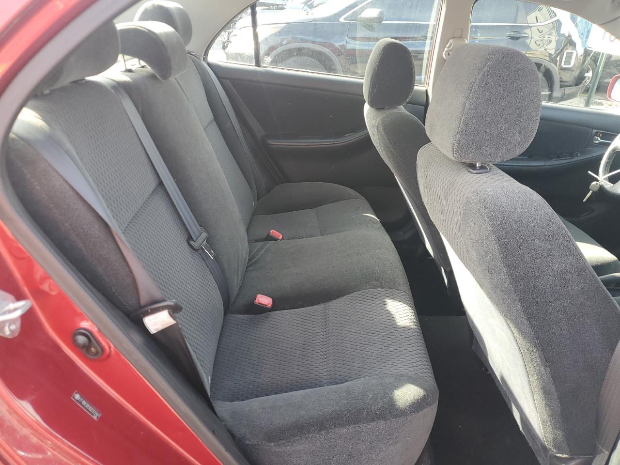 2005 Toyota Corolla - Image 10