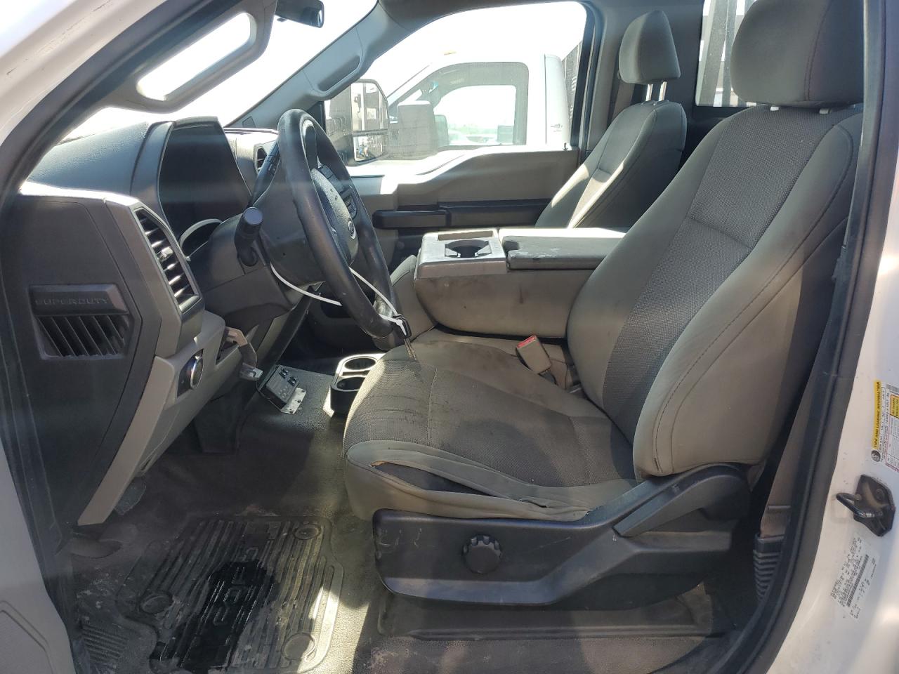 1FTBF2A68HED58340 FORD F250 2017