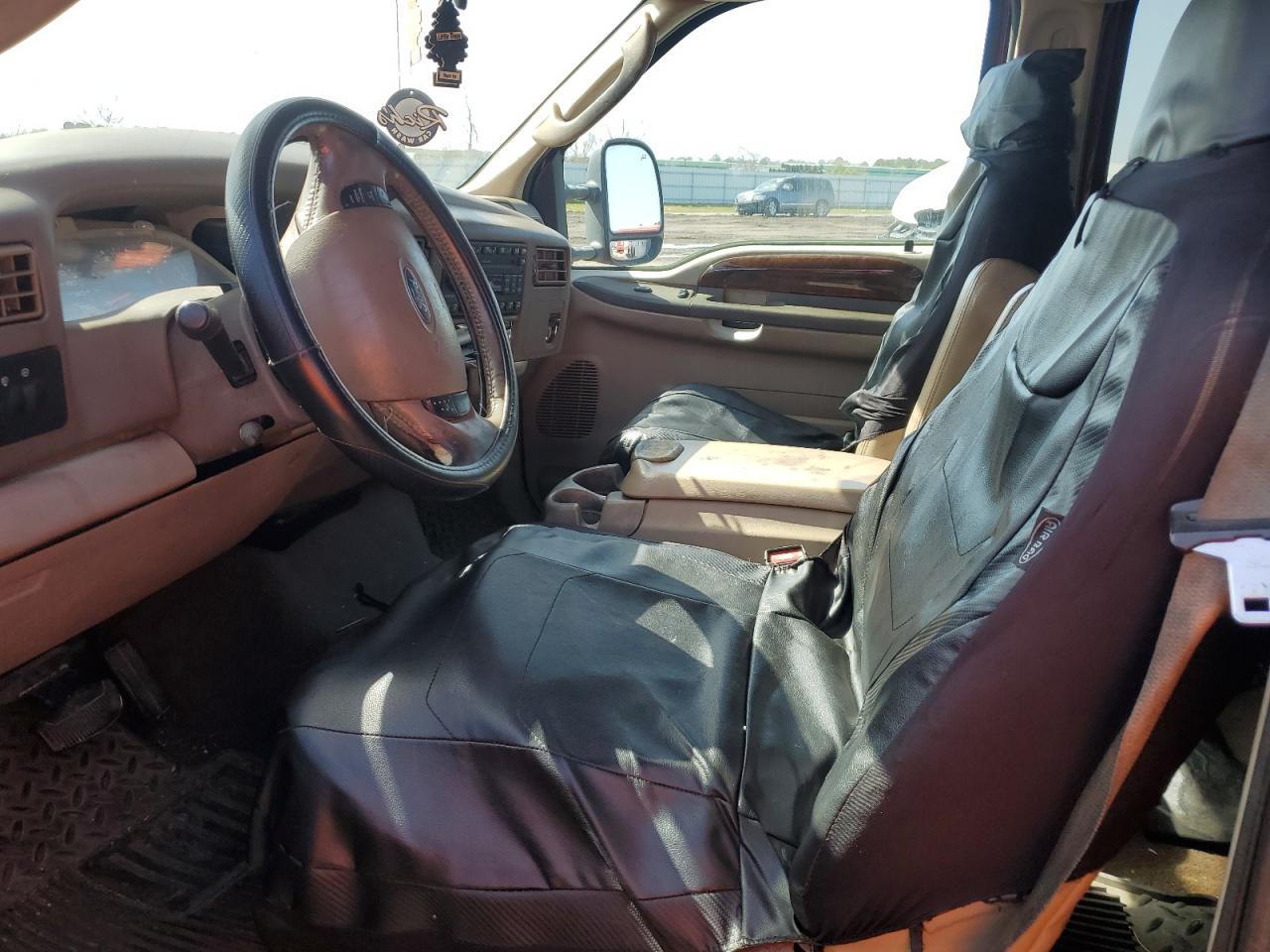 2004 Ford F350 - Image 7
