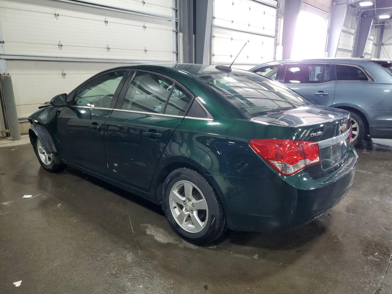 2015 Chevrolet Cruze - Image 2