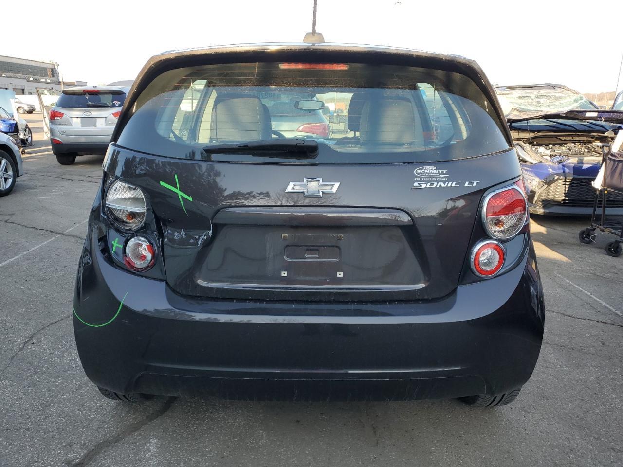 2015 Chevrolet Sonic - Image 6
