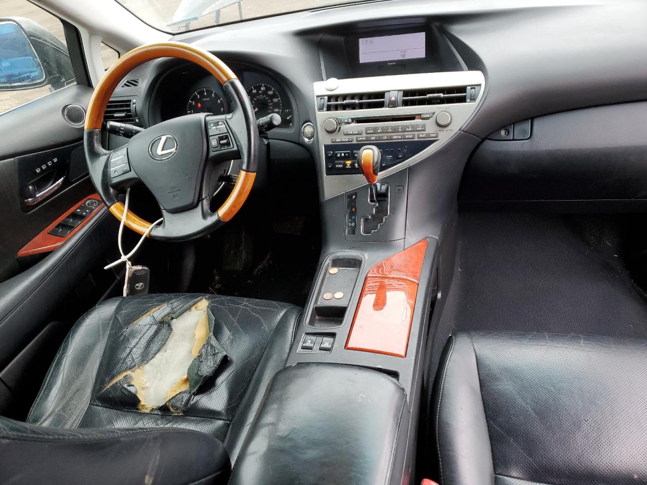 2010 Lexus RX - Image 8