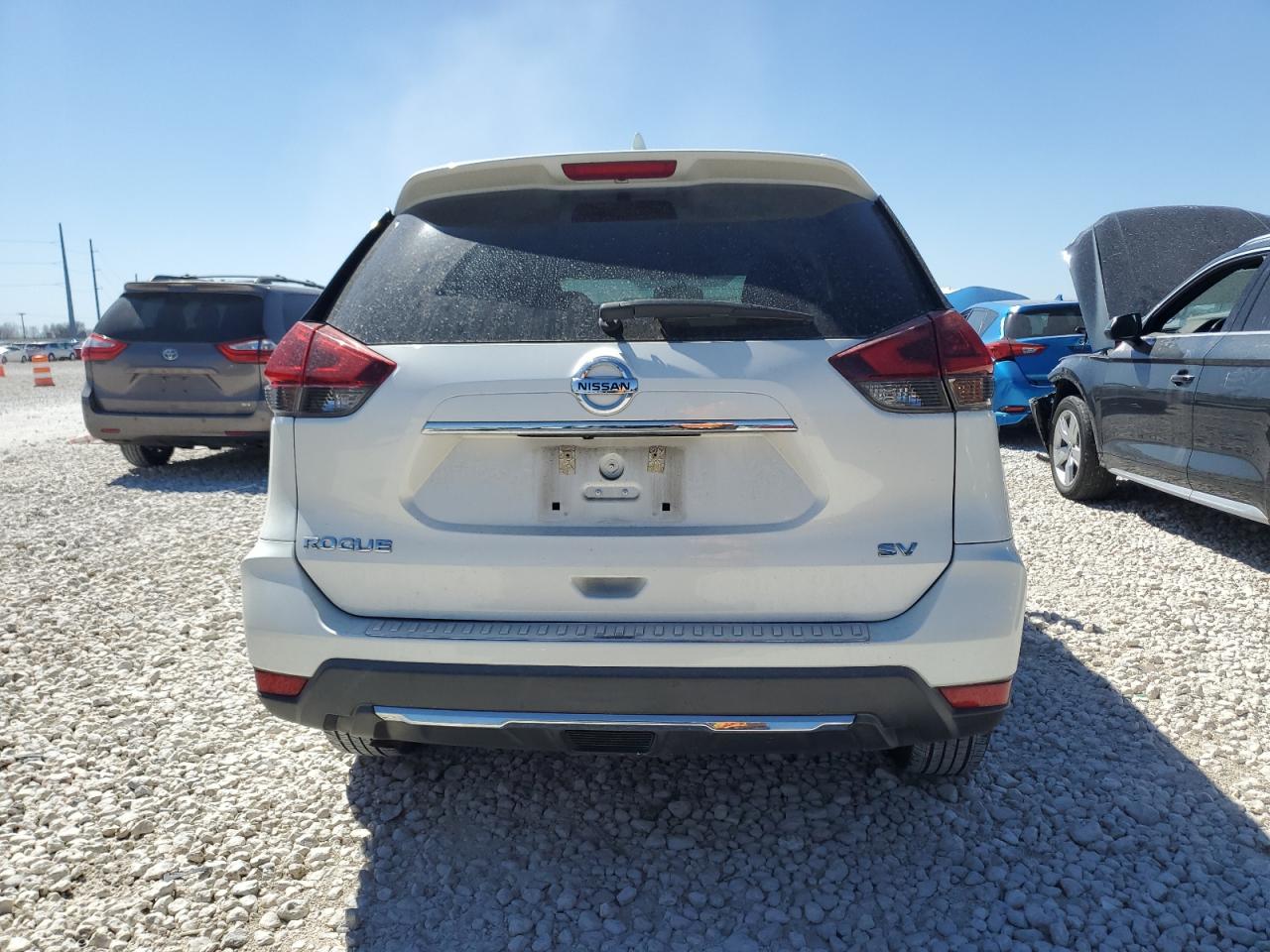 5N1AT2MTXJC815684 NISSAN ROGUE 2018